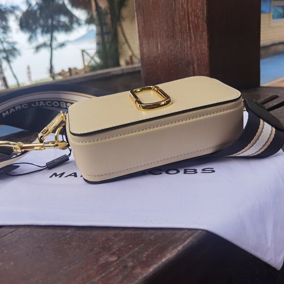 🆕👜 Snapshot Crossbody Bag🖤 - Picture 4 of 6